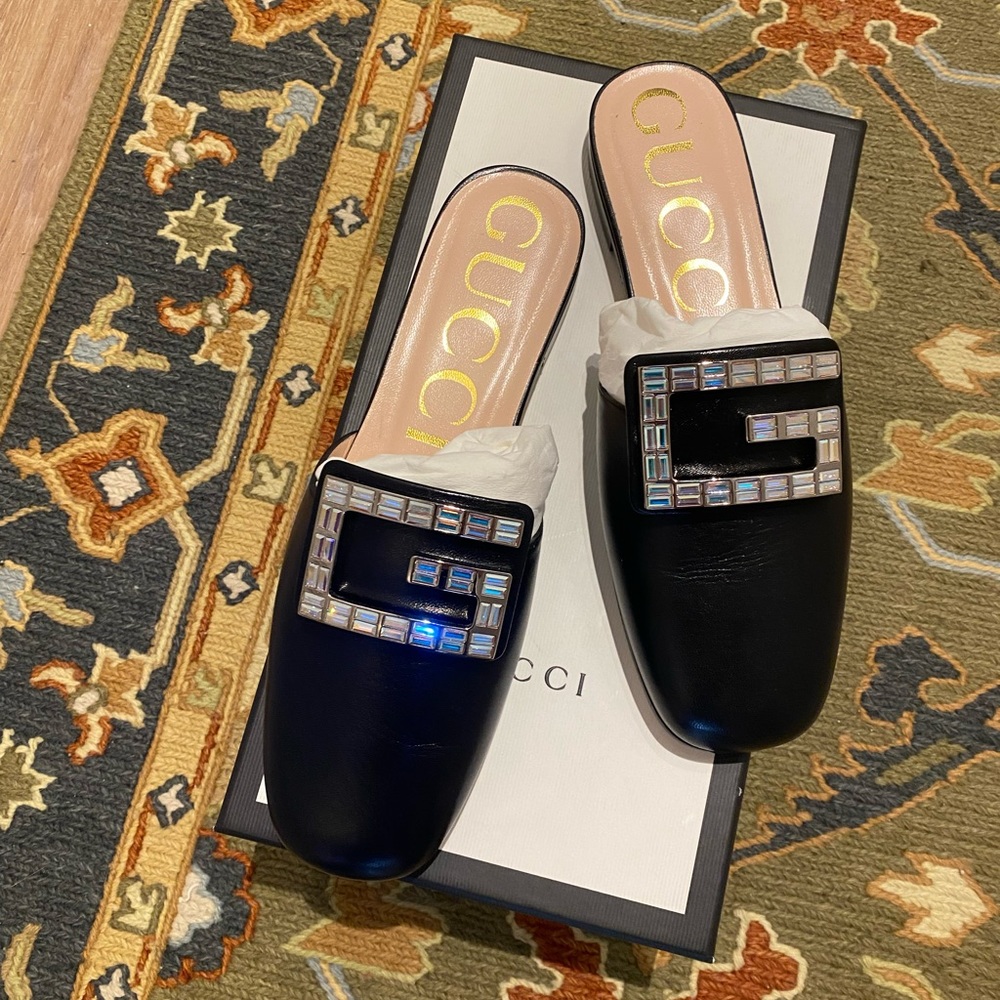 Brand New Gucci Black Leather & Crystal Mules Size 38